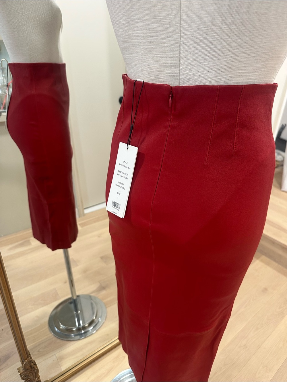 NWT Veronica Beard Kaliyah Lambskin Leather Pencil Skirt Vintage Red Size 4 Midi - Picture 5 of 14